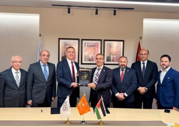 باكسيرا هيلث توقع اتفاقية مع شركة الحلول الصحية الإلكترونية لتعزيز حلول التصوير الطبي لمشروع حكيم في الأردن