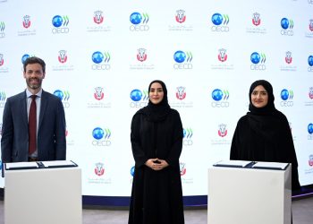 «صحة أبوظبي» و«منظمة التعاون الاقتصادي» توقعان شراكة استراتيجية لتعزيز الرعاية الصحية