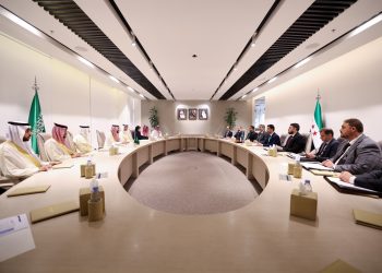 رئيس هيئة الغذاء والدواء يبحث مع وزير الصحة السوري سبل التعاون المشترك