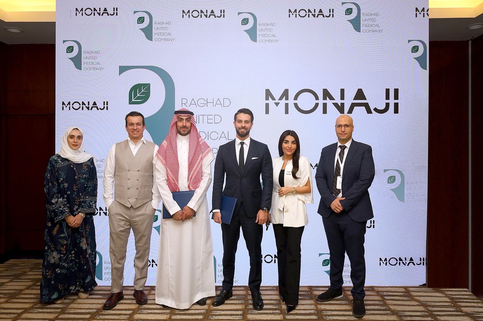 «رغد المتحدة الطبية» توقع اتفاقية شراكة استراتيجية مع «موناجي» لتوزيع منتجاتها في المملكة