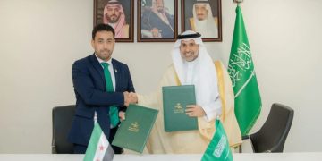 وزير الصحة يُوقِّع مذكرة تفاهم مع نظيره السوري لتعزيز التعاون في المجال الصحي