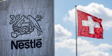 شعار شركة نستله السويسرية