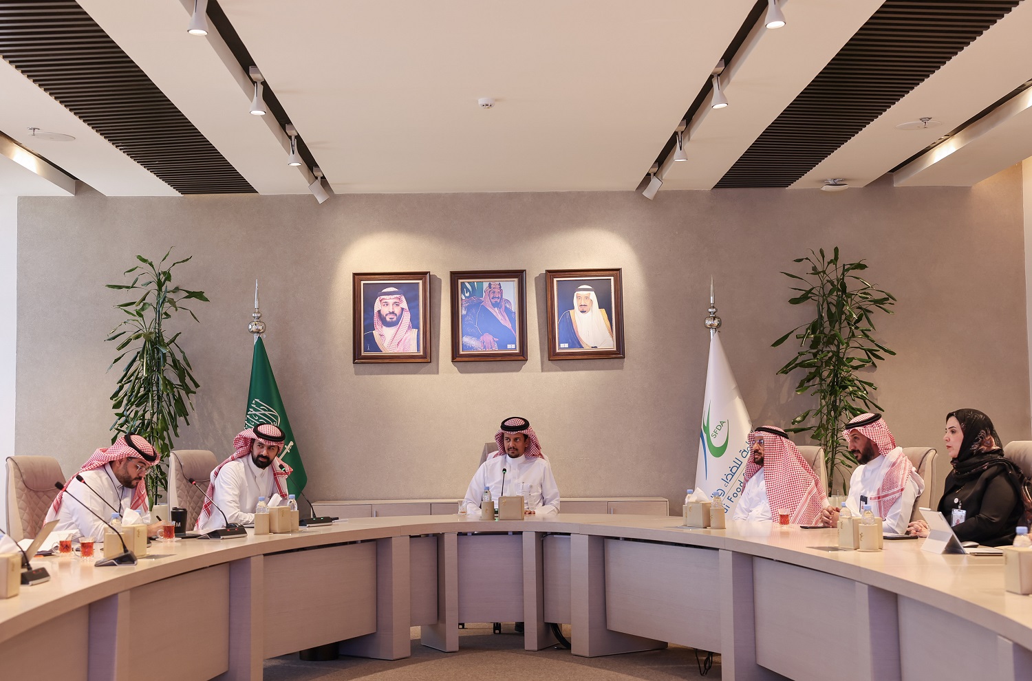 هيئة الغذاء والدواء تبحث تعزيز التكامل مع الخدمات الصيدلانية لدى الجهات الصحية لدعم سلامة الدواء