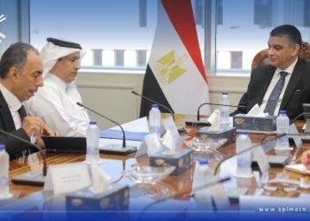 «سبيماكو مصر» تبحث مع «هيئة الشراء الموحد» تعزيز التعاون في التصنيع الدوائي ودعم سلاسل الإمداد