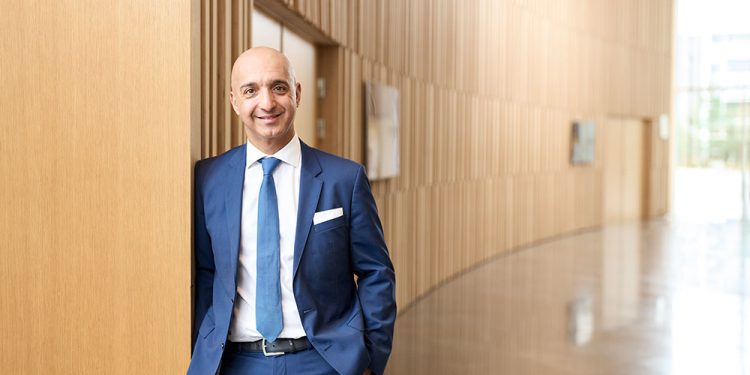 مازيار مايك دوستدار الرئيس التنفيذي لشركة نوفو نورديسك