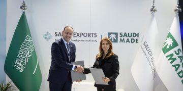 «فارمالين» و«تبوك للأدوية» توقعان اتفاقية شراكة استراتيجية في المملكة العربية السعودية