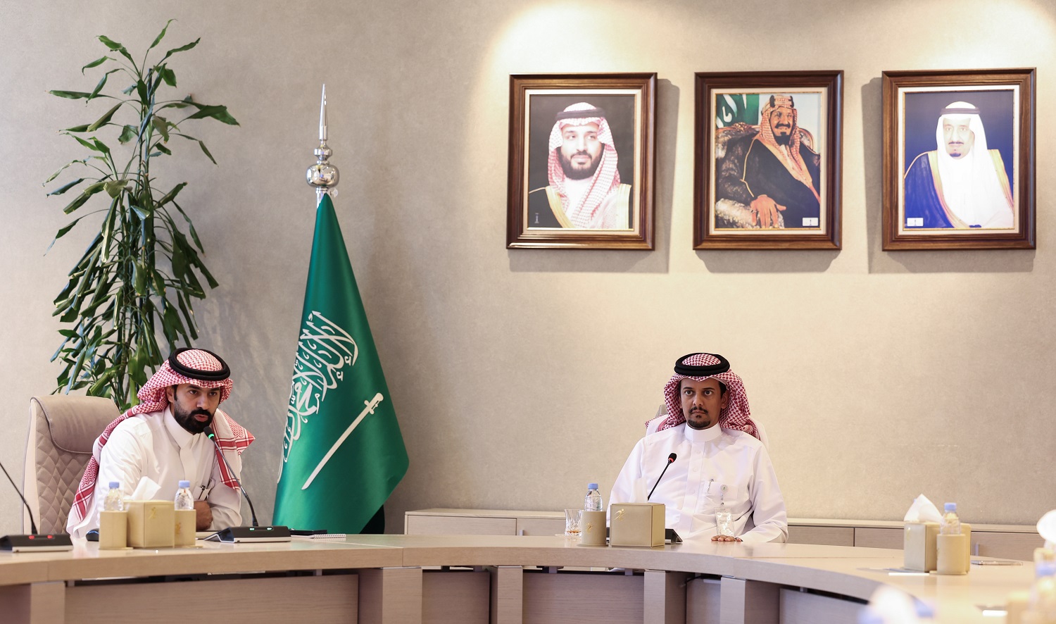 هيئة الغذاء والدواء تبحث تعزيز التكامل مع الخدمات الصيدلانية لدى الجهات الصحية لدعم سلامة الدواء