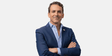 ديمتري ليفاداس الرئيس التنفيذي لقطاع الدواء في الشركة الكيميائية السعودية القابضة