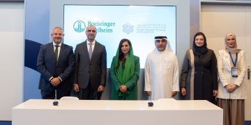 «بوهرينجر إنجلهايم» توقع مذكرة تفاهم مع «مجمع الشارقة للبحوث» لدعم البحث والابتكار الصحي