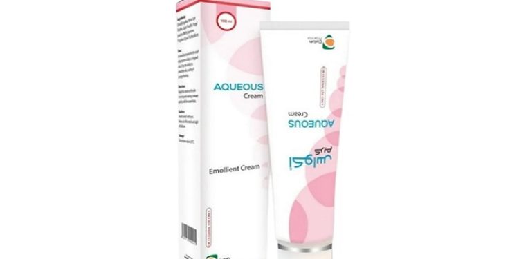 اكواس – AQUEOUS كريم مرطب لتخفيف جفاف الجلد وترطيب البشرة