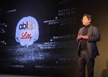سانج هون لي الرئيس التنفيذي لشركة «إيه بي إل بايو» الكورية