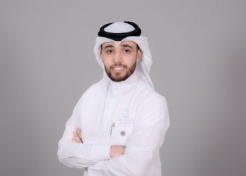 الدكتور مهند أبو عبيد مدير عام التسويق في القطاع التجاري بشركة سبيماكو الدوائية