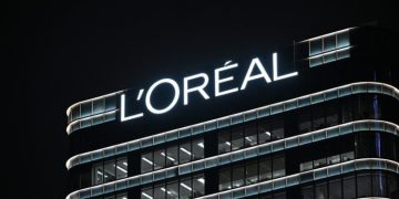 شعار شركة لوريال الفرنسية