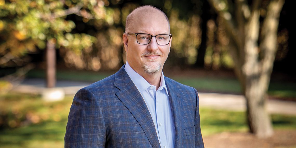 روبرت ديفيس، رئيس مجلس الإدارة والرئيس التنفيذي لشركة ميرك