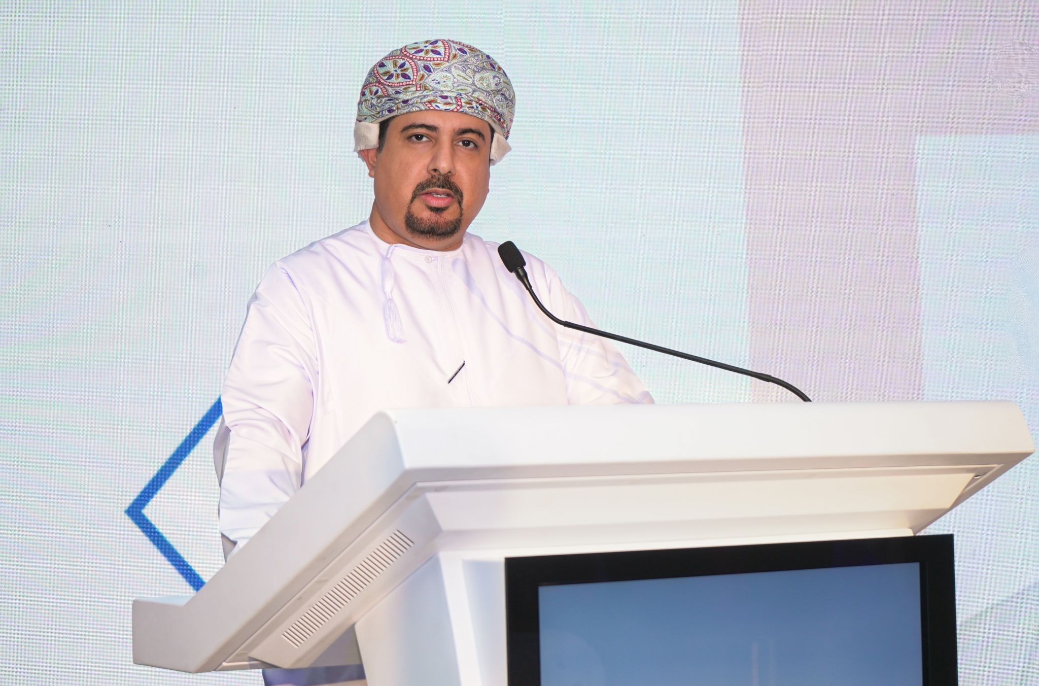 «روش» العالمية تفتتح مكتبها في مسقط بسلطنة عُمان دعمًا لمنظومة الرعاية الصحية ورؤية 2040