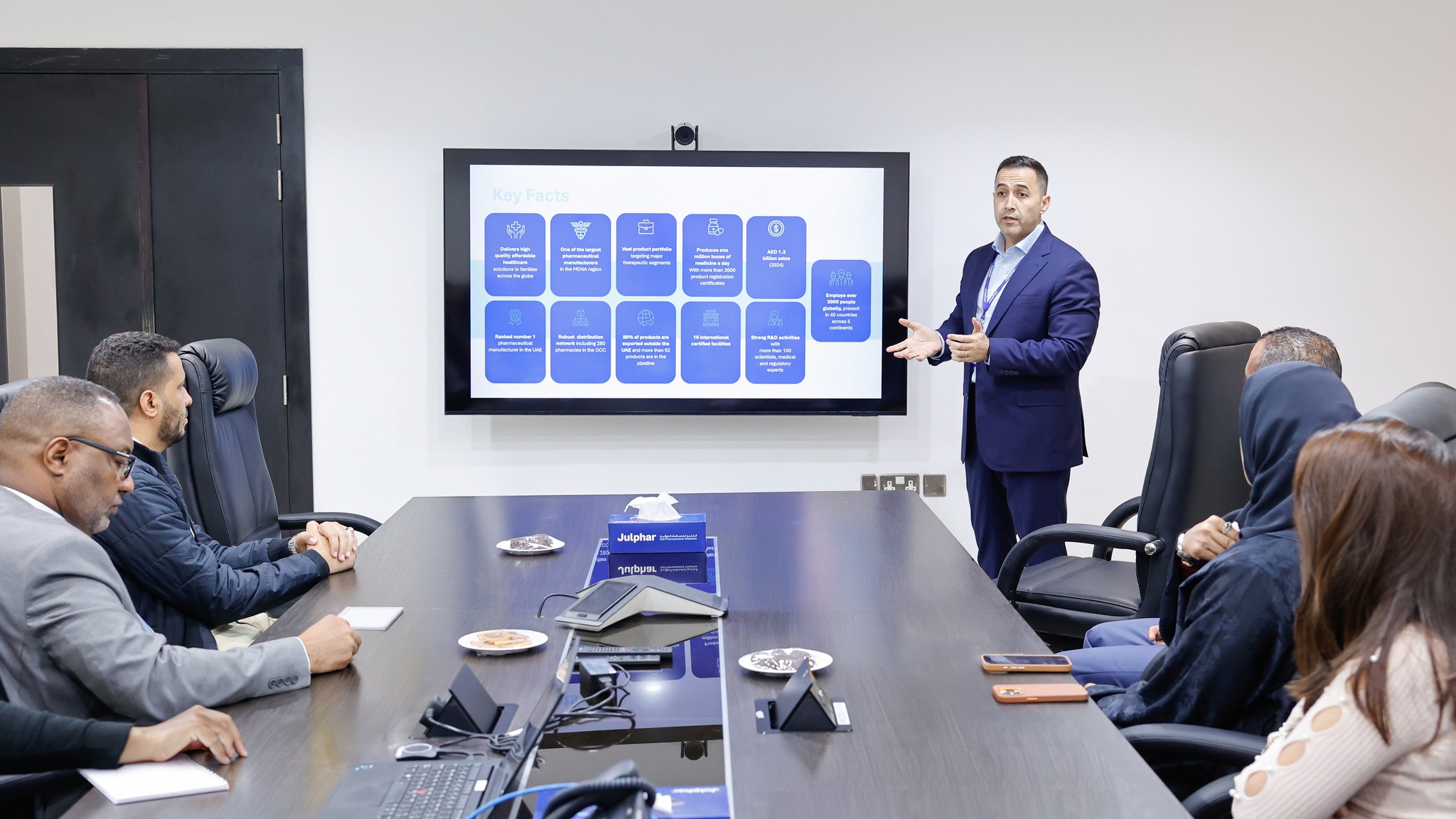 جلفار توقع اتفاقية استراتيجية لتوريد الأدوية إلى موريتانيا