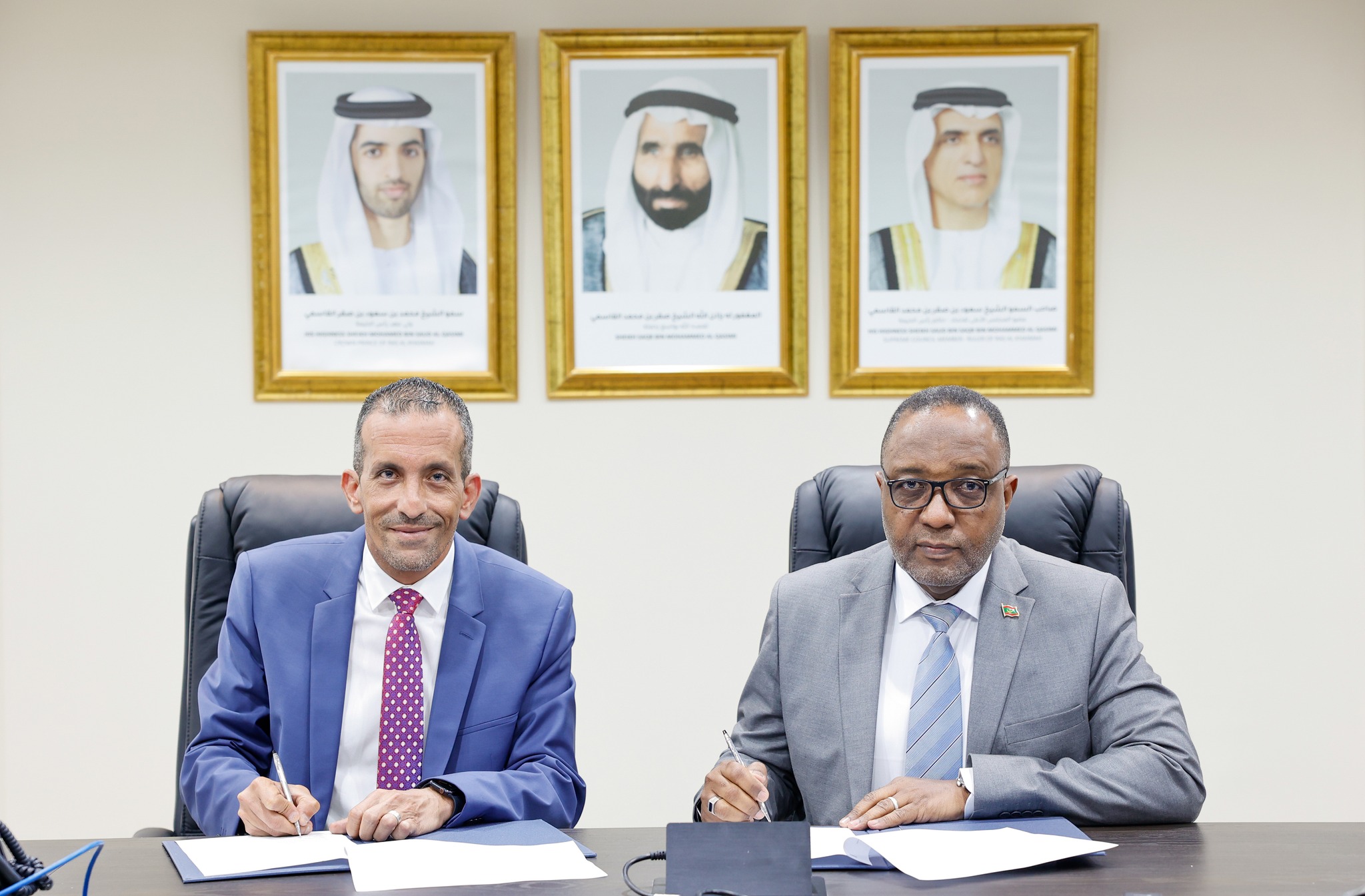 جلفار توقع اتفاقية استراتيجية لتوريد الأدوية إلى موريتانيا