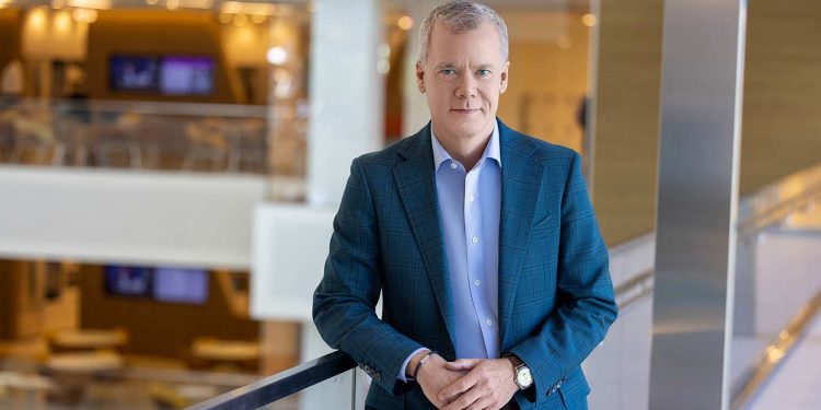 كريس بورنرالرئيس التنفيذي بريستول مايرز سكويب