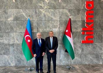 السيد مازن دروزة مع سفير جمهورية أذربيجان بالأردن