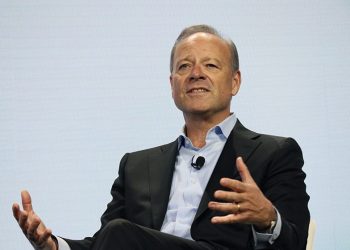 كريس فيباشر، الرئيس التنفيذي لشركة بيوجين