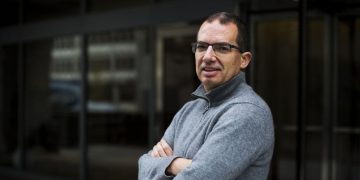 الرئيس التنفيذي لشركة موديرنا ستيفان بانسيل