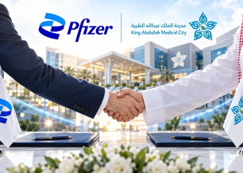شركة فايزر السعودية ومدينة الملك عبدالله الطبية توقعان مذكرة تفاهم لتعزيز التعاون الصحي والعلمي والابتكار