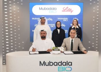 توقيع اتفاقية التعاون الاستراتيجي بين إيلي ليلي ومبادلة بايو في قمة مستقبل الصحة بأبوظبي 2026.