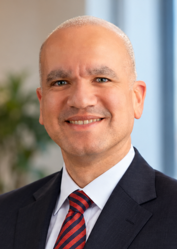الدكتور أشرف داود المدير العام لشركة أبفي AbbVie في المملكة العربية السعودية